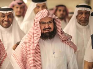 The Imam of Mecca’s Grand Mosque, Abdul Rahman Sudais had been under attack several times for his support to the Saudi government policies, including war on Yemen. (AFP/File Photo)