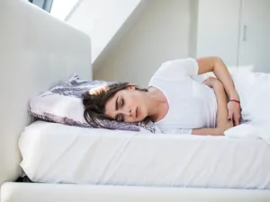 المرأة المدخنة هي الأكثر عرضة لألم الدورة الشهرية

