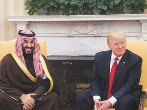Saudi Crown Prince Mohammad bin Salman (L) and US President Donald Trump (R). (AFP)