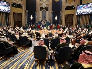 A general view of the GCC leaders attending the Gulf Cooperation Council (GCC) summit at Bayan palace in Kuwait City on December 5, 2017. (AFP)

