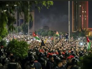 Protests in Amman continue as people are demonstrating life conditions. (Twitter)