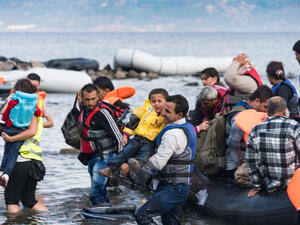 Syrian migrants arriving in Greece by boat from Turkey. (Shutterstock/ File)