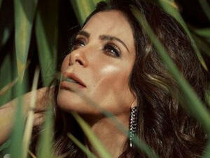 Mona Zaki is nominated to act with Ahmed Helmi her husband in his new film (Source: monazakiofficial - Instagram)