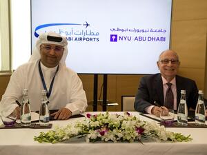 The agreement was signed by Abdul Majeed Al Khoori, Acting Chief Executive Officer of Abu Dhabi Airports and NYU Abu Dhabi Vice Chancellor Al Bloom.