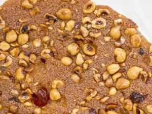 طريقة تحضير بسبوسة بالبندق