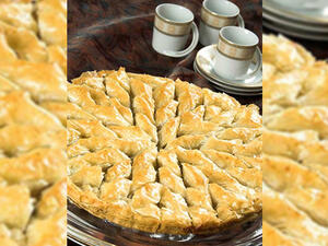 بقلاوة بالفستق الحلبي من مطبخ منال العالم
