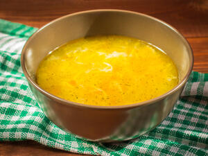 شوربة الملفوف بمرق الدجاج 