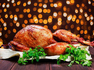 موسم الأعياد ورأس السنة عادة تكون الوجبة المثالية هي الديك الرومي

