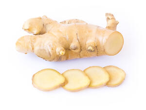 يمتلك الزنجبيل قدرة في حفظ ورعاية فروة الرأس
