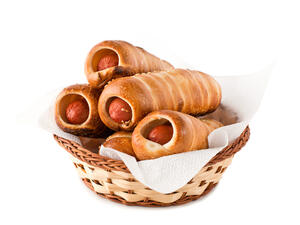 فطيرة الهوت دوج