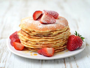 بان كيك الفراولة