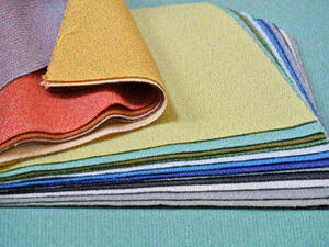 القماش هو النسيج الذي تتمّ صناعته من مجموعتين من خيوط السدى وخيوط اللحمة القماش هو النسيج الذي تتمّ صناعته من مجموعتين من خيوط السدى وخيوط اللحمة