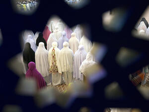 صلاة التراويح تحسن الصحة النفسية والجسدية
