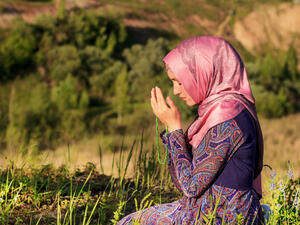 ما هي الأعذار المبيحة للفطر وحكم من أفطر لعذرٍ منها؟