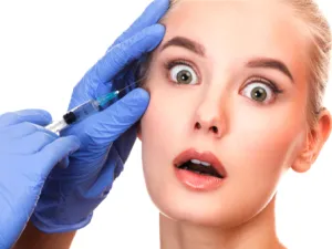 من مخاطر البوتكس ظهور كدمات على الوجه