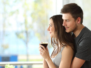 اتفقا على يوم معين للخروج معا في نفس المكان الذي خرجتما به معا لأول مرة