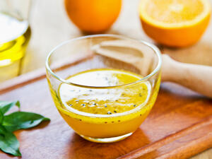 تعد الأظافر واحدة من أهم مظاهر الجمال عند المرأة
