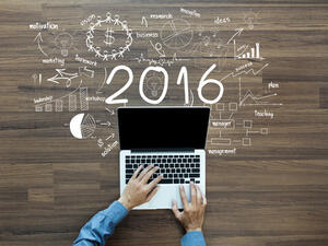 توقعات الأبراج مع جاكلين عقيقي لعام 2016