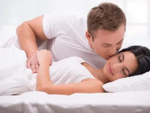 تأثير القبلة الحنونة بعد العلاقة الحميمة له مفعول رائع
