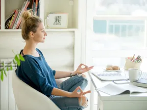 التأمل يخفض من القلق، والتوتر، والاكتئاب