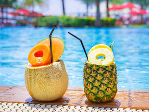 عصير الشمام والأناناس