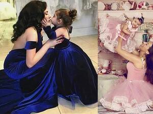 صور الأمهات بإطلالات رسمية متشابهة مع بناتهن