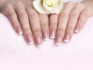 للأظافر وظيفة جماليّة في الجسم