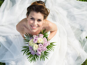 لا تعبثي بالبثور