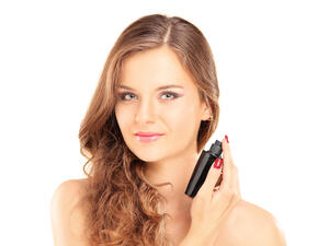 العطور المنعشة وعطور الزهور، تليق بالشخصية المنفتحة والجريئة