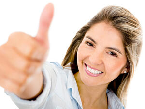 لا تهملي تناول الفواكه للحفاظ على بشرة نضرة
