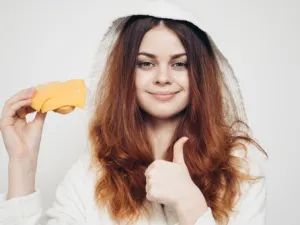تناول الأجبان والألبان قبل نصف ساعة من موعد النوم قد يجعل حلمك مرعبًا