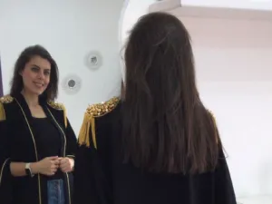 زينا الدباس مصممة أزياء أردنية لحقت شغفها وآمنت به 