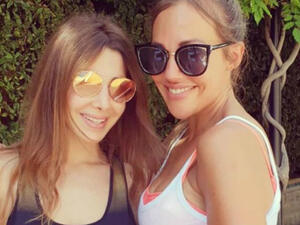 Lebanes star Nancy Ajram and Turkish actress Meryem Uzerli posted pictures together on their Instagram accounts.