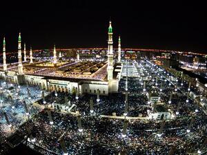 Muslims congregate to celebrate the end of Ramadan. (Twitter)
