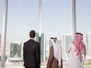 Business colleagues in Dubai. (Shutterstock)