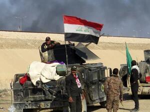 Civilians escape Islamic State grip as Iraqi forces push on in Ramadi. (AFP/File)