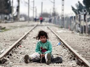 Thousands of refugees are stranded at the Greek-Macedonian border. (AFP/Louisa Gouliamaki)