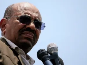 عمر البشير