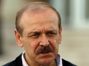 امين سر اللجنة التنفيذية لمنظمة التحرير الفلسطينية ياسر عبد ربه
