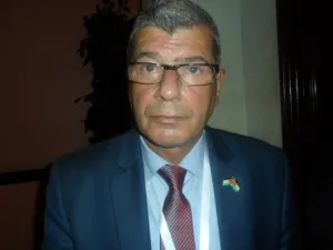 رئيس “هيئة شؤون الأسرى والمحررين” الفلسطينية عيسى قراقع