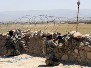 الجيش الباكستاني يدمر خمس نقاط تفتيش أمنية أفغانية على الأقل في المنطقة الحدودية بين البلدين