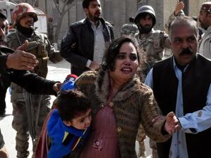 نحو 400 شخص كانوا داخل الكنيسة لحظة الهجوم