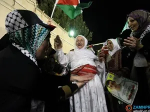 قبع الاسرى 25 عاما لكل منهم في زنازين الاحتلال