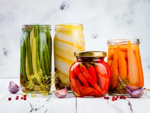 المخلل يضبط نسبة السكر في الدم

