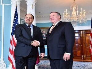  وزير الخارجية الأمريكي، مايك بومبيو، مع وزير الدولة القطري لشؤون الدفاع، خالد بن محمد العطية