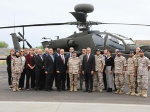 رئيس أركان القوات المسلحة القطرية الفريق الركن غانم بن شاهين الغانم قام يدشن المشروع 