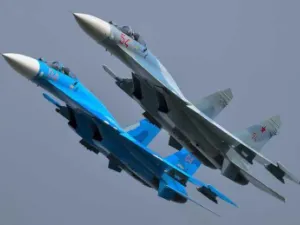 مقاتلتان روسيتان من طراز su-30