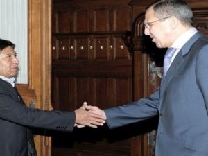 الوزيرين سيرغي لافروف وديفيد تشوكيوانكا / ارشيفية