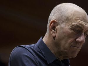 رئيس الوزراء الاسرائيلي السابق ايهود اولمرت