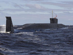  الغواصة الروسية "يوري دولغاروكي"